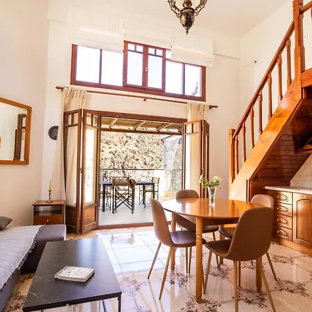 Melina Holiday home